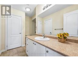 24 Markham Trail, Clarington, ON L1C0S4 Photo 19