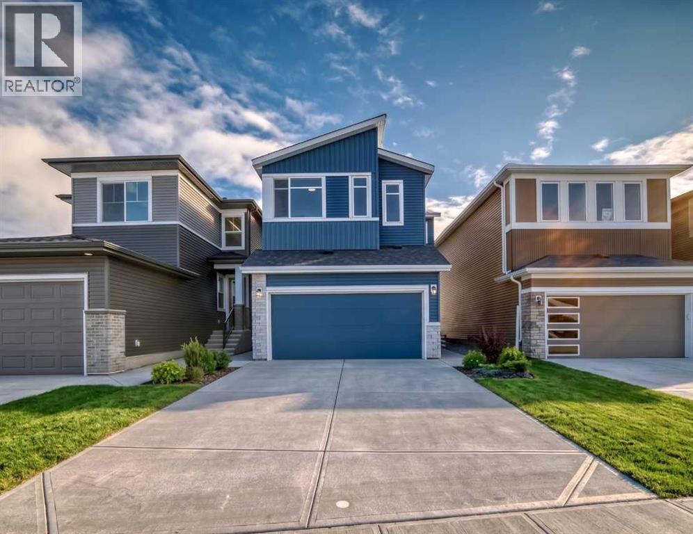 374 Corner Glen Way NE - 1