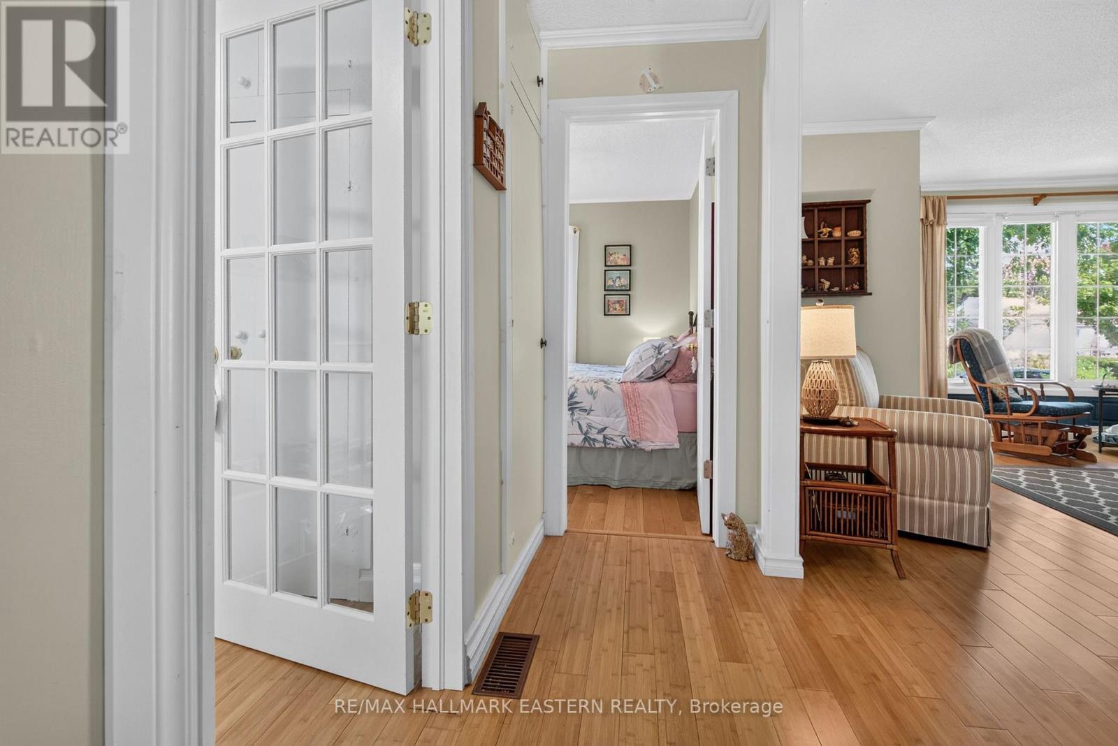 501 GLENGARRY AVENUE - Image 9