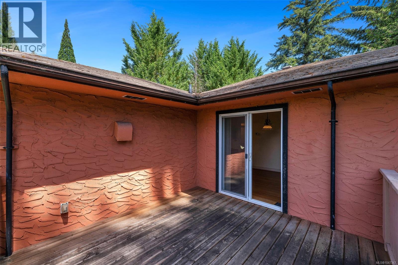 6182 Grieve Rd - 32