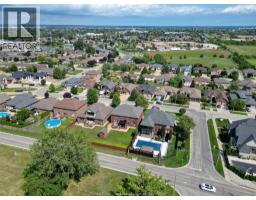 201 Ellison, Leamington, ON N8H5J2 Photo 39