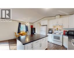 40 Wilderness  Heights Way, Elkford, BC V0B1H0 Photo 11