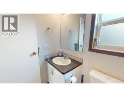 40 Wilderness  Heights Way, Elkford, BC V0B1H0 Photo 27