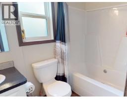 40 Wilderness  Heights Way, Elkford, BC V0B1H0 Photo 28