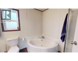 40 Wilderness  Heights Way, Elkford, BC V0B1H0 Photo 19