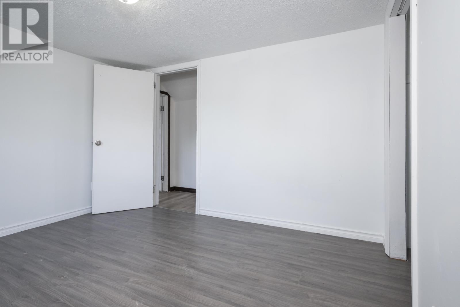 873 MINNESOTA ST - 14