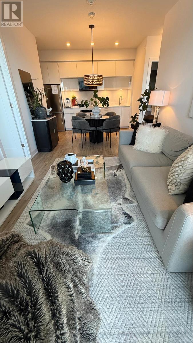 #1630 25 ADRA GRADO WAY - 16