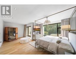 17 Nesbitt Drive, Toronto, ON M4W2G2 Photo 21