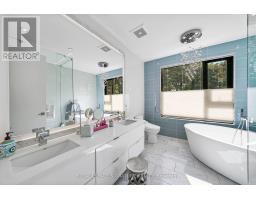 17 Nesbitt Drive, Toronto, ON M4W2G2 Photo 24