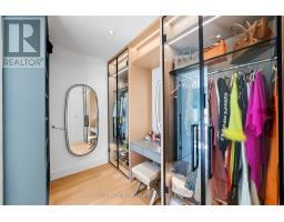 17 Nesbitt Drive, Toronto, ON M4W2G2 Photo 25