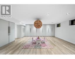 17 Nesbitt Drive, Toronto, ON M4W2G2 Photo 28