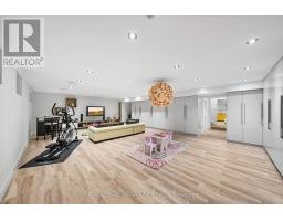 17 Nesbitt Drive, Toronto, ON M4W2G2 Photo 30