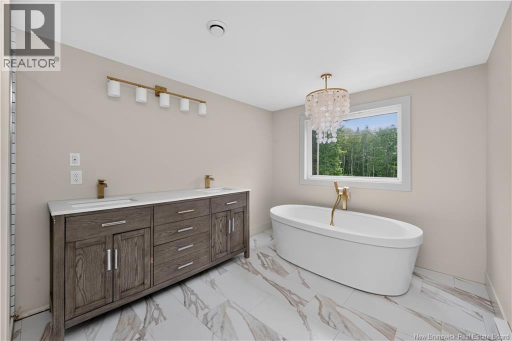25-26 Roy Scenic Drive - Image 23