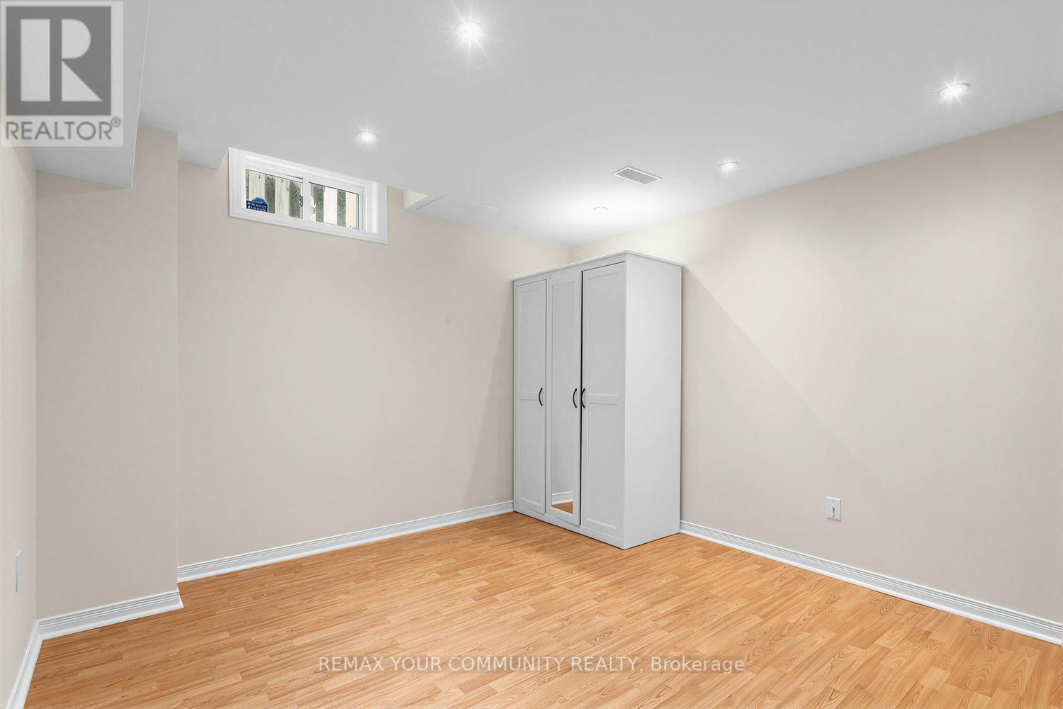 25 BASSETT AVENUE - Image 29