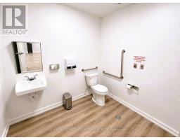 40 - 40 Great Gulf Drive, Vaughan, ON L4K0K7 Photo 11
