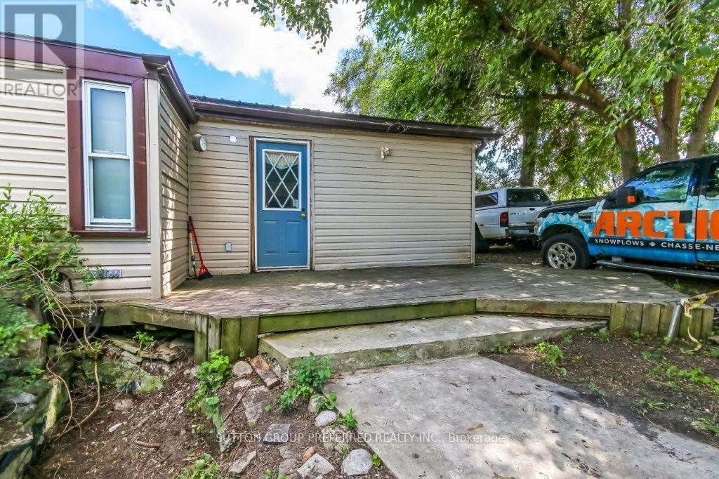 1136 BRYDGES STREET - Image 3