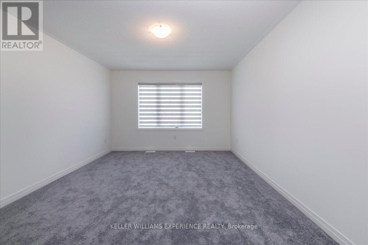 2 SAGEWOOD AVENUE - Image 19
