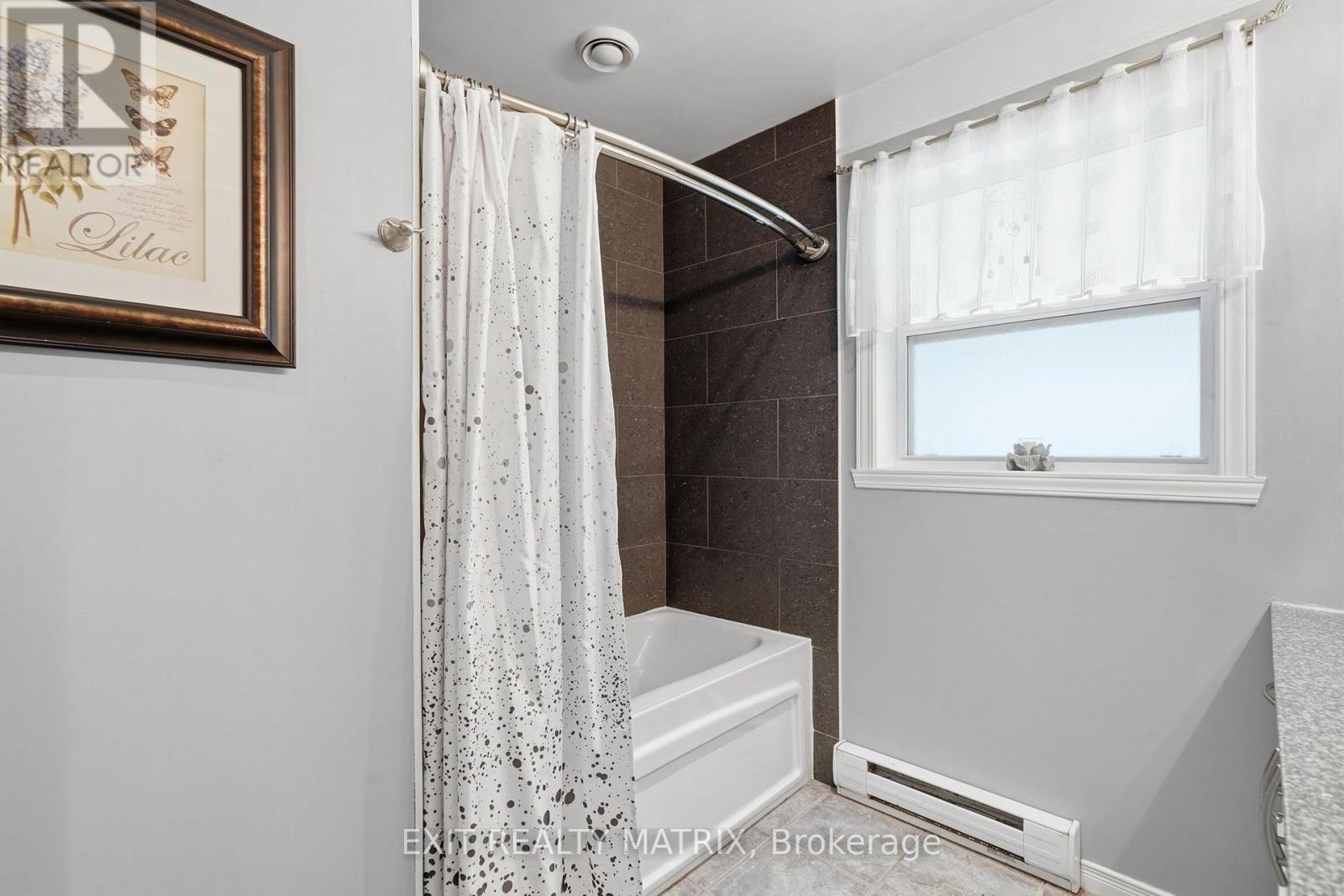 554 FRONT ROAD - Image 19