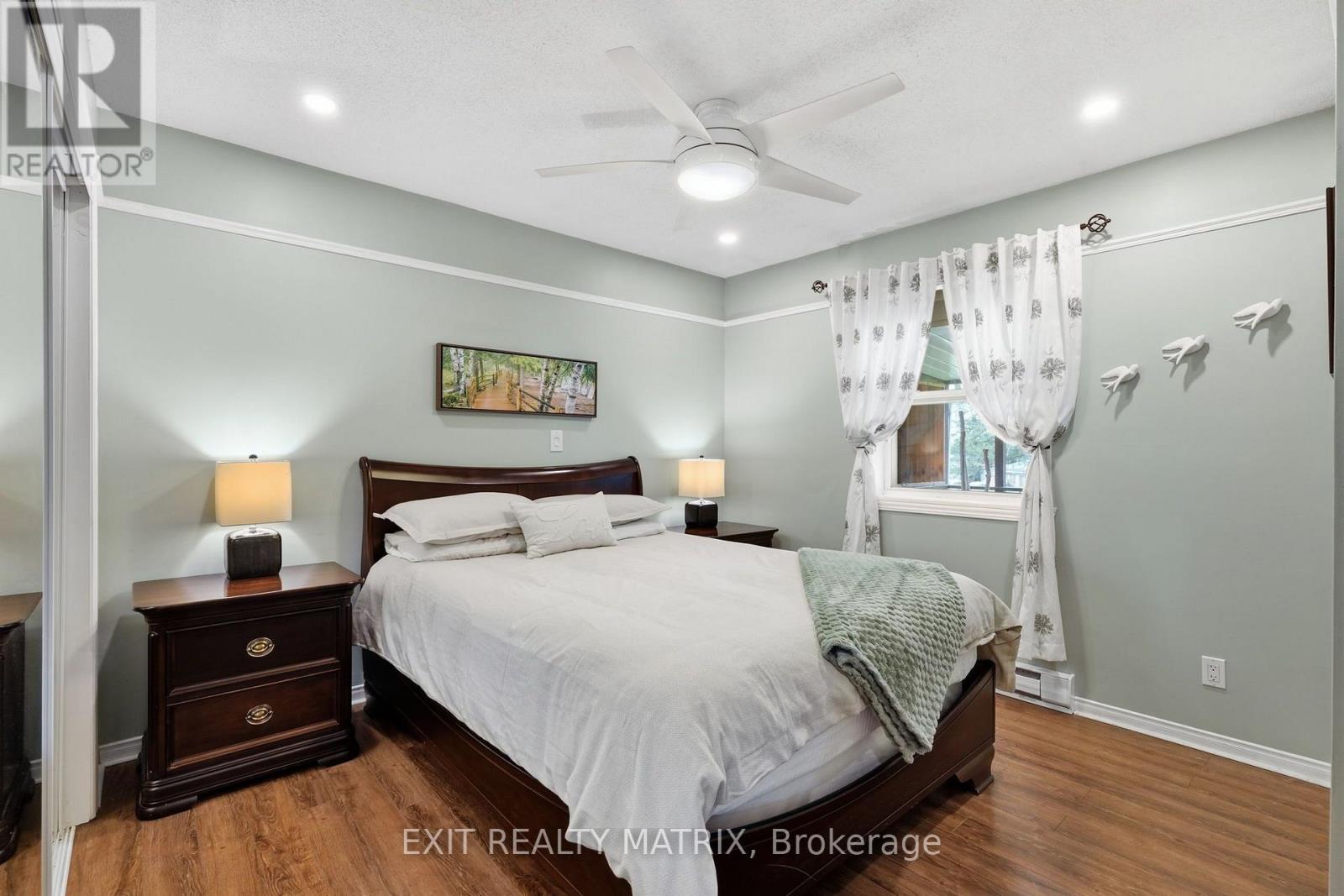 554 FRONT ROAD - Image 20
