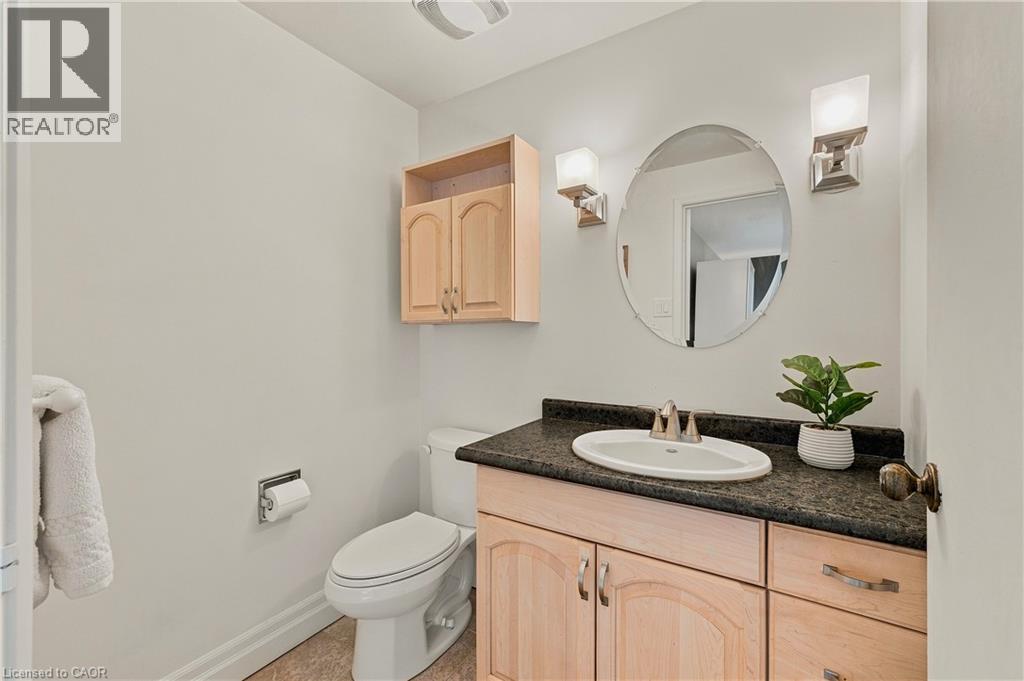 #13 220 SALISBURY Avenue - Image 17