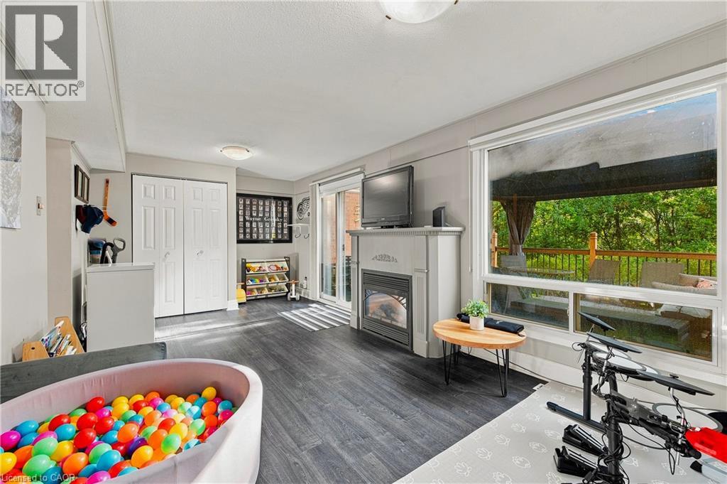 #13 220 SALISBURY Avenue - Image 27