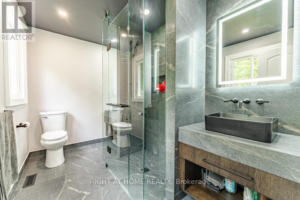 16 SNOWBERRY COURT - Image 25