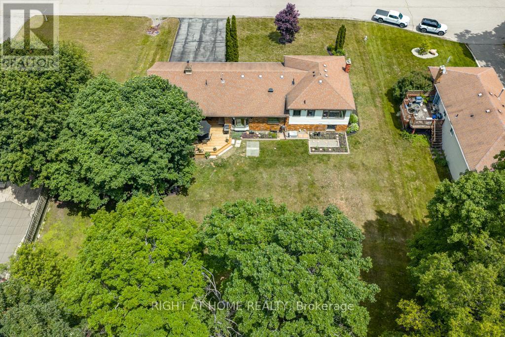 16 SNOWBERRY COURT - Image 39