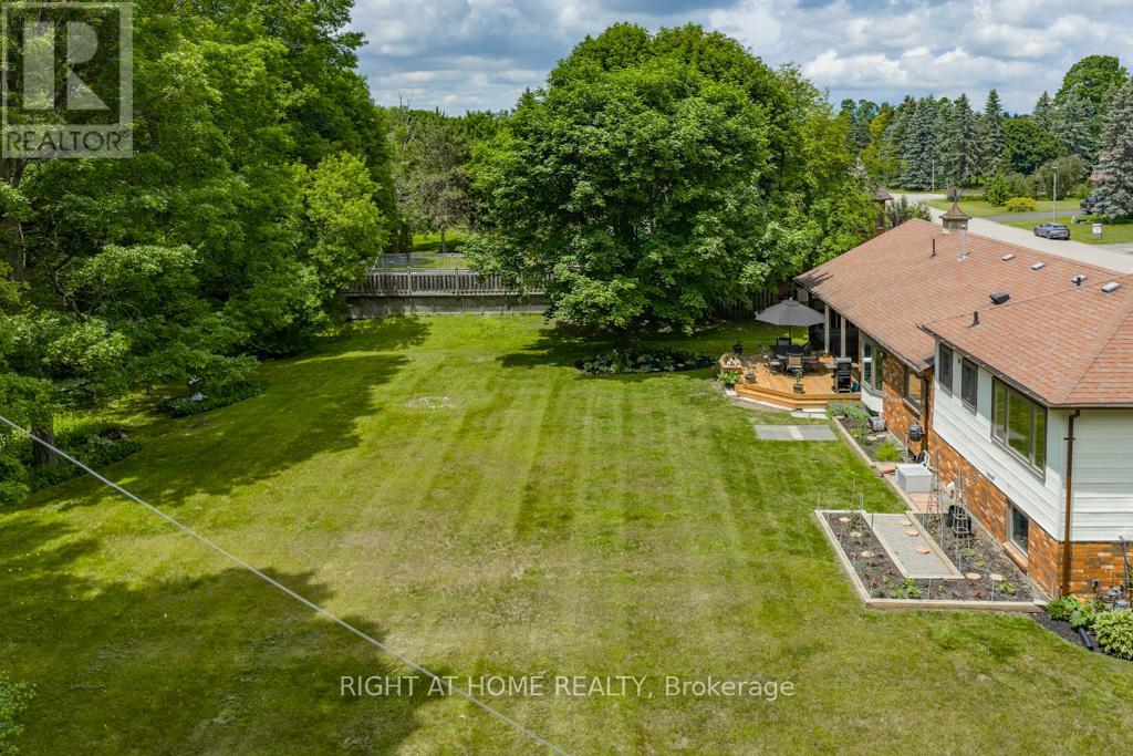16 SNOWBERRY COURT - Image 41