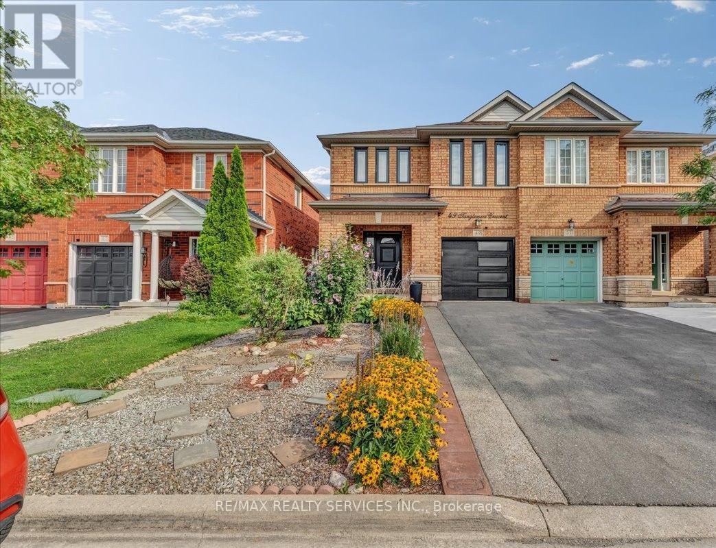 49 TANGLEMERE CRESCENT - 2
