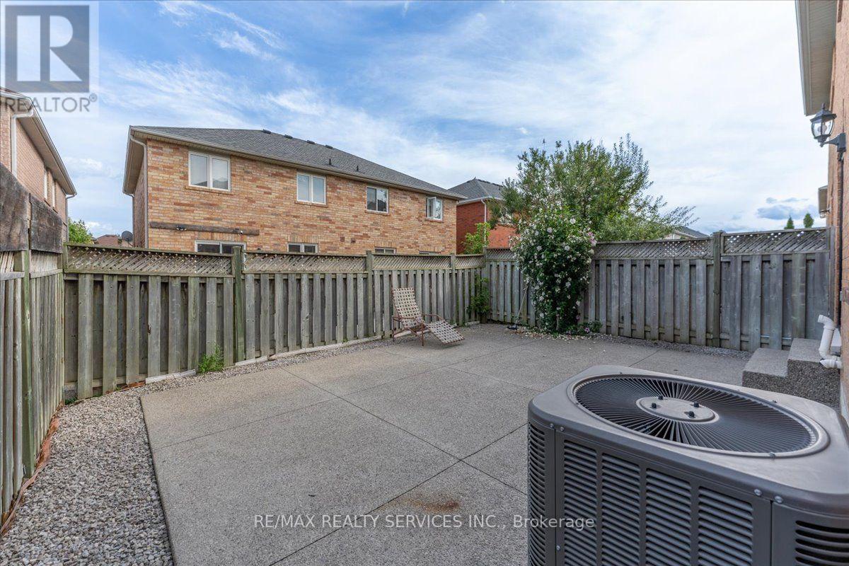 49 TANGLEMERE CRESCENT - Image 36
