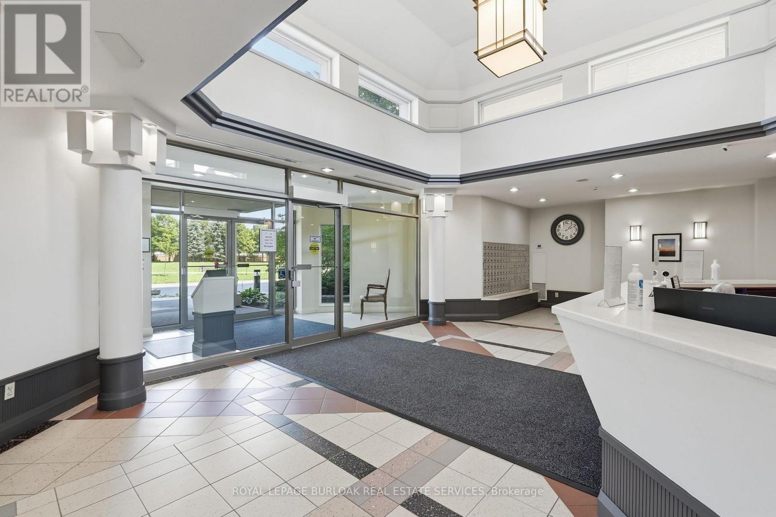 #301 1150 PARKWEST PLACE - Image 27