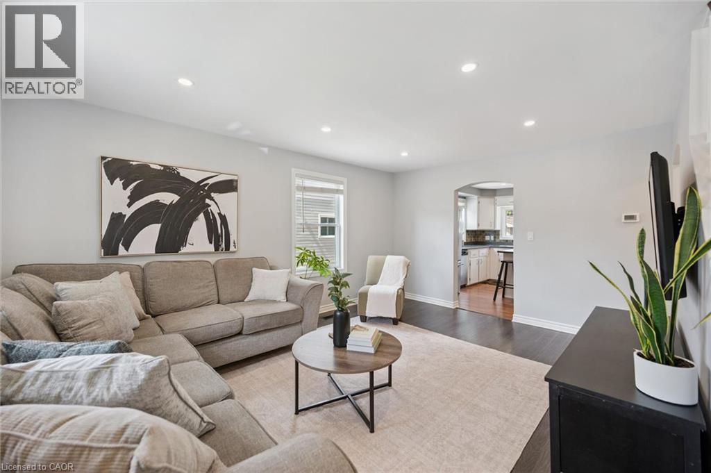 131 NORFOLK Avenue - Image 4
