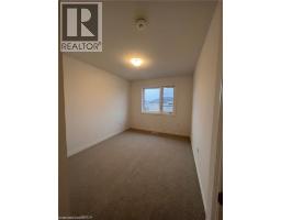 461 Blackburn Drive Unit# 2, Brantford, ON N3T0W9 Photo 13