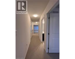461 Blackburn Drive Unit# 2, Brantford, ON N3T0W9 Photo 12