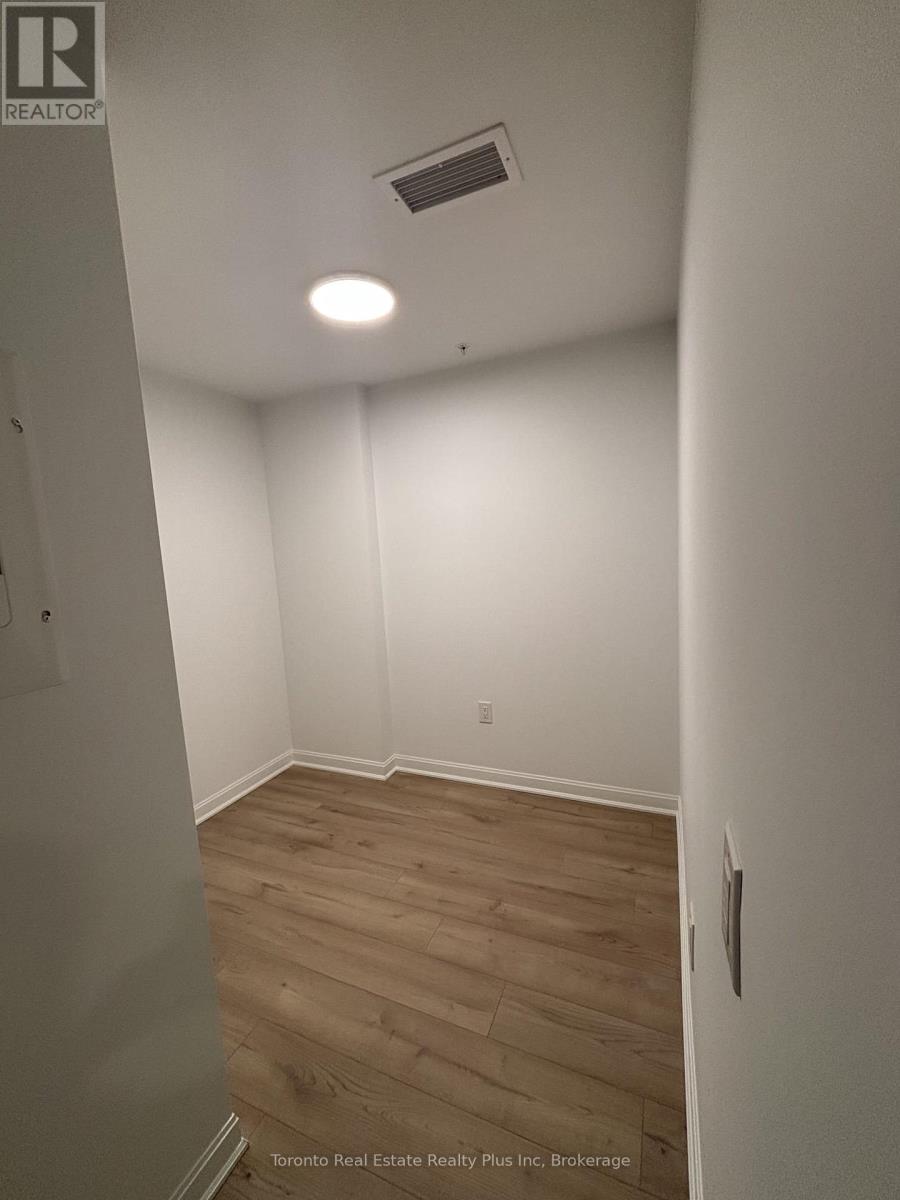 #717 223 PRINCESS STREET - Image 5