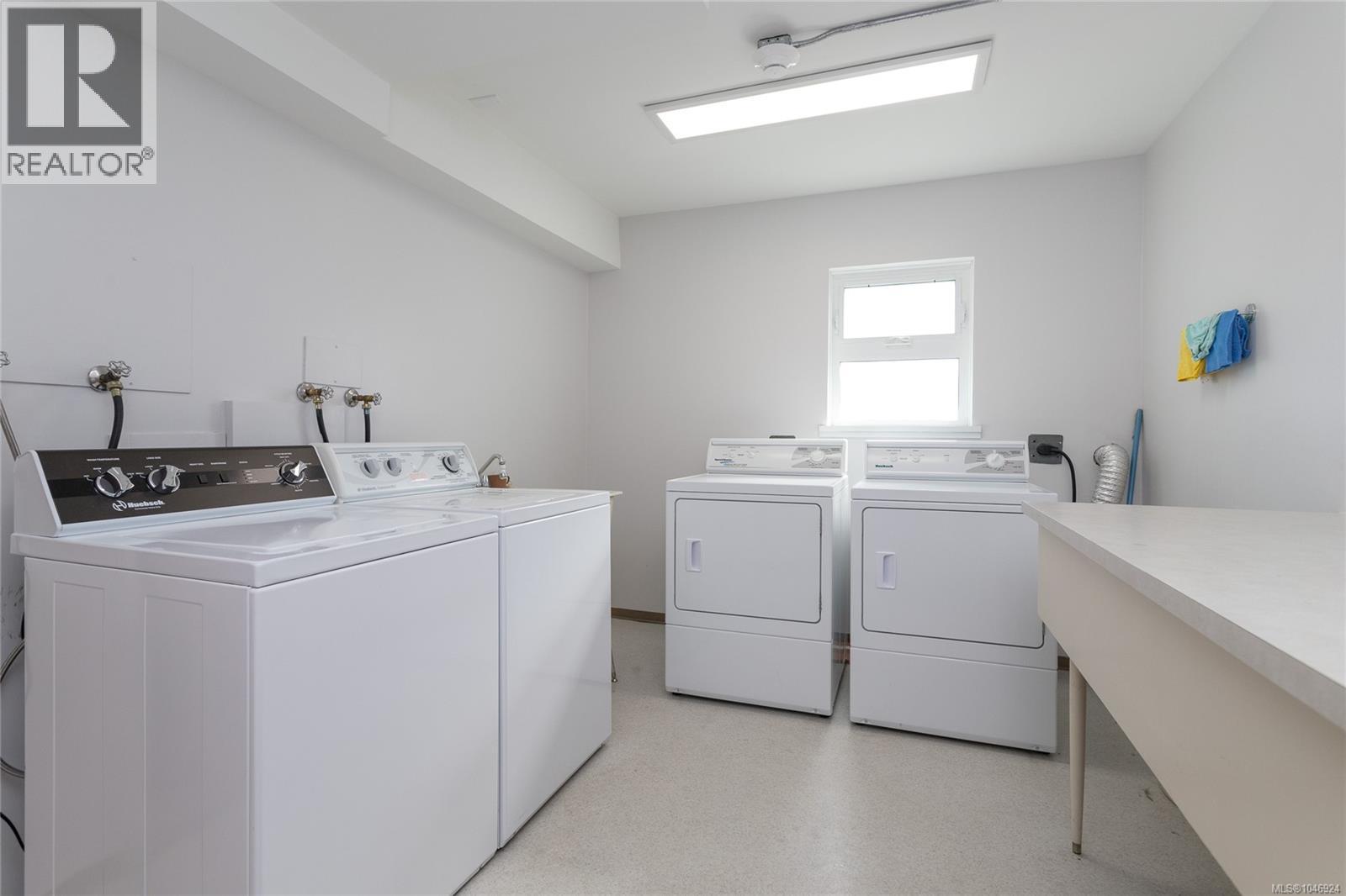#203 1035 Southgate St - Image 23