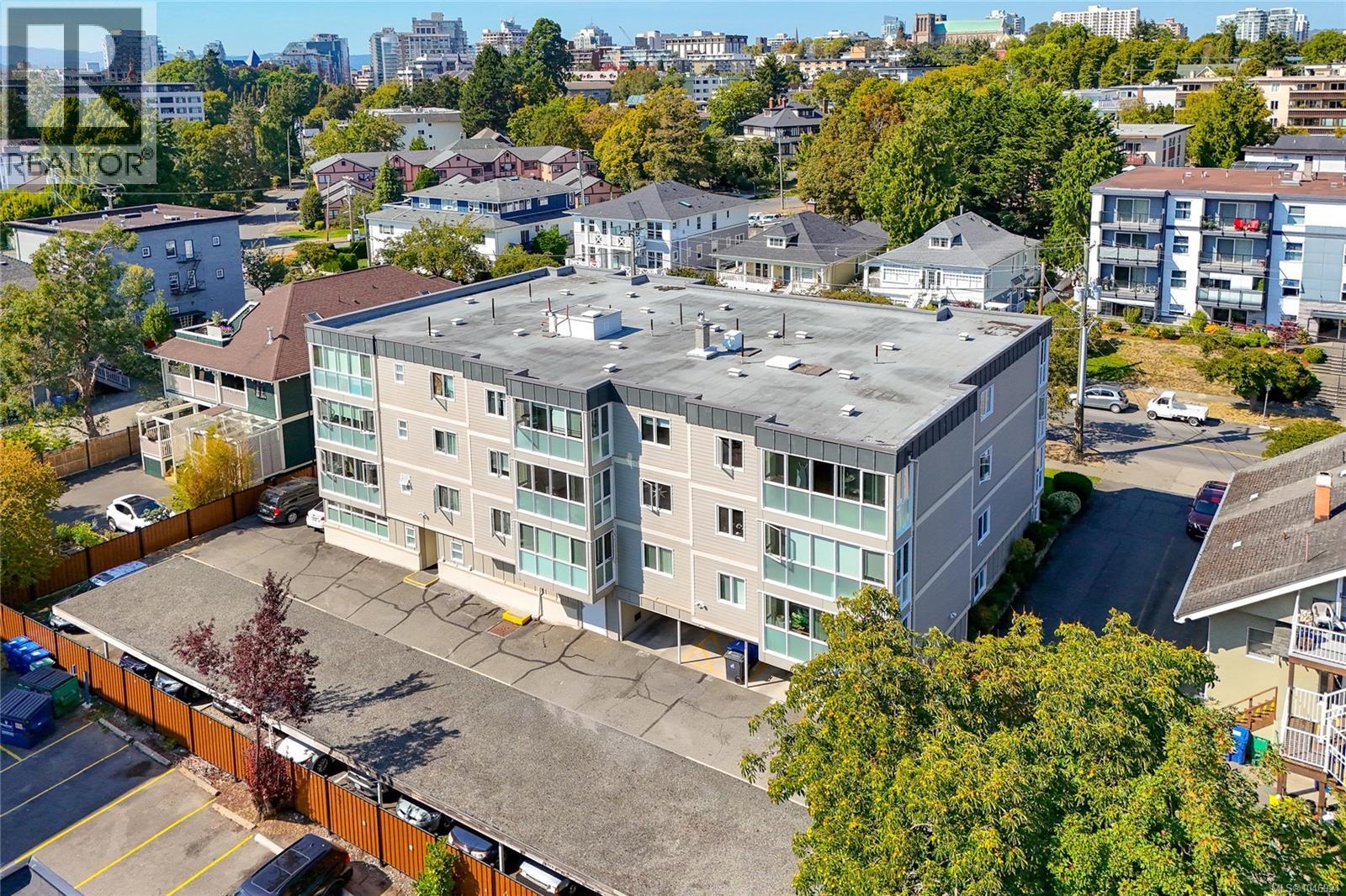 #203 1035 Southgate St - 25