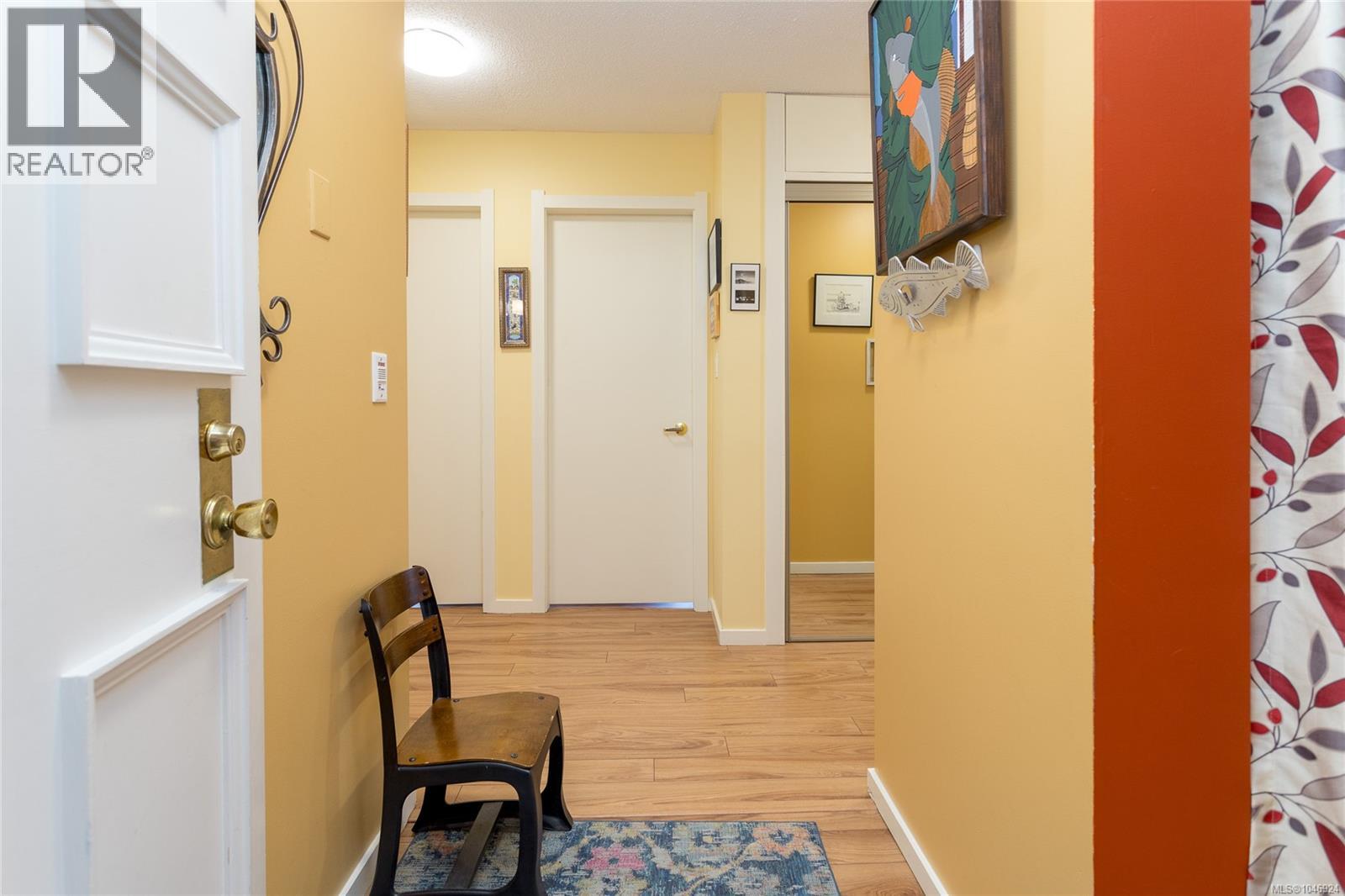 #203 1035 Southgate St - Image 4