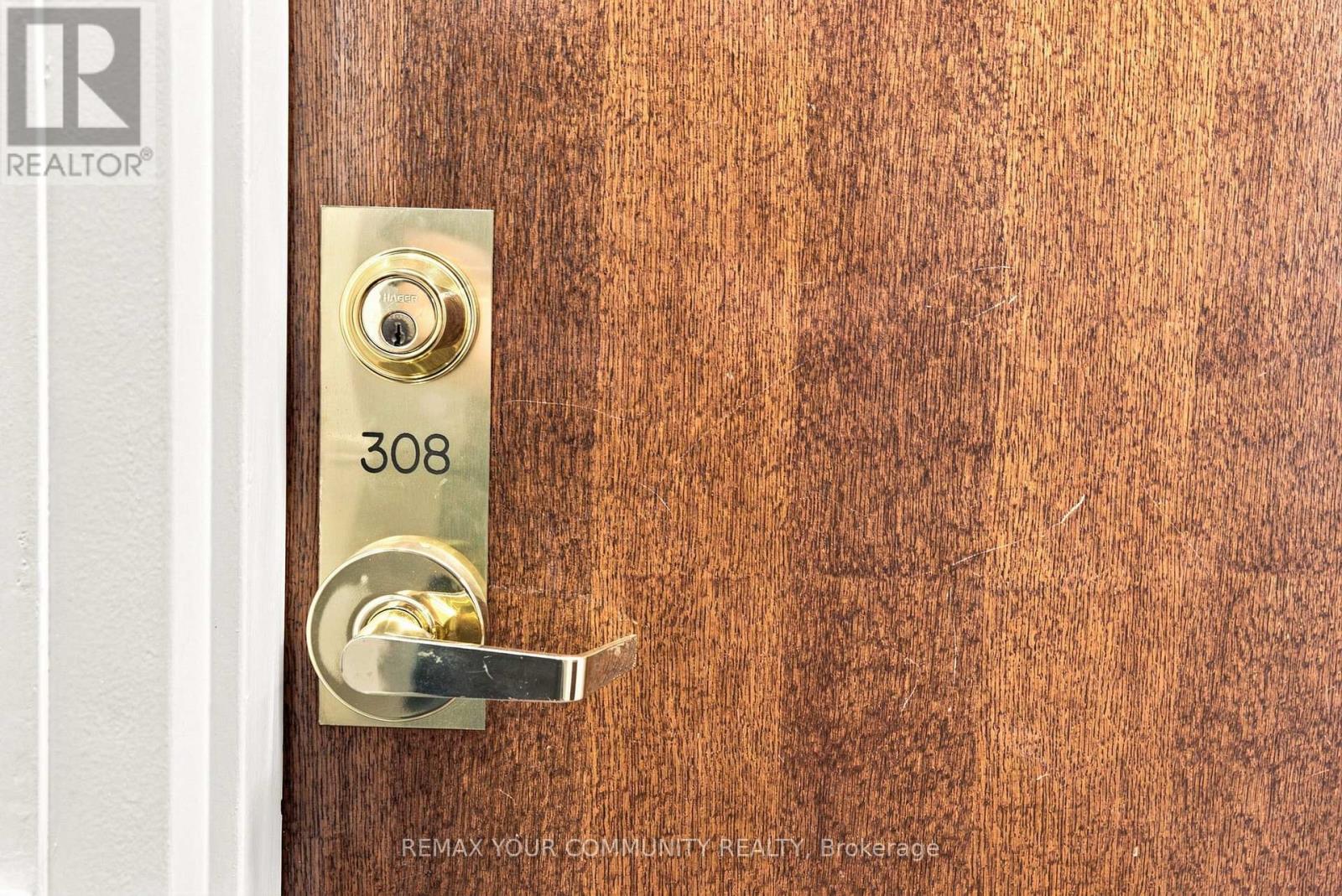 #308 4 HERITAGE WAY - Image 4