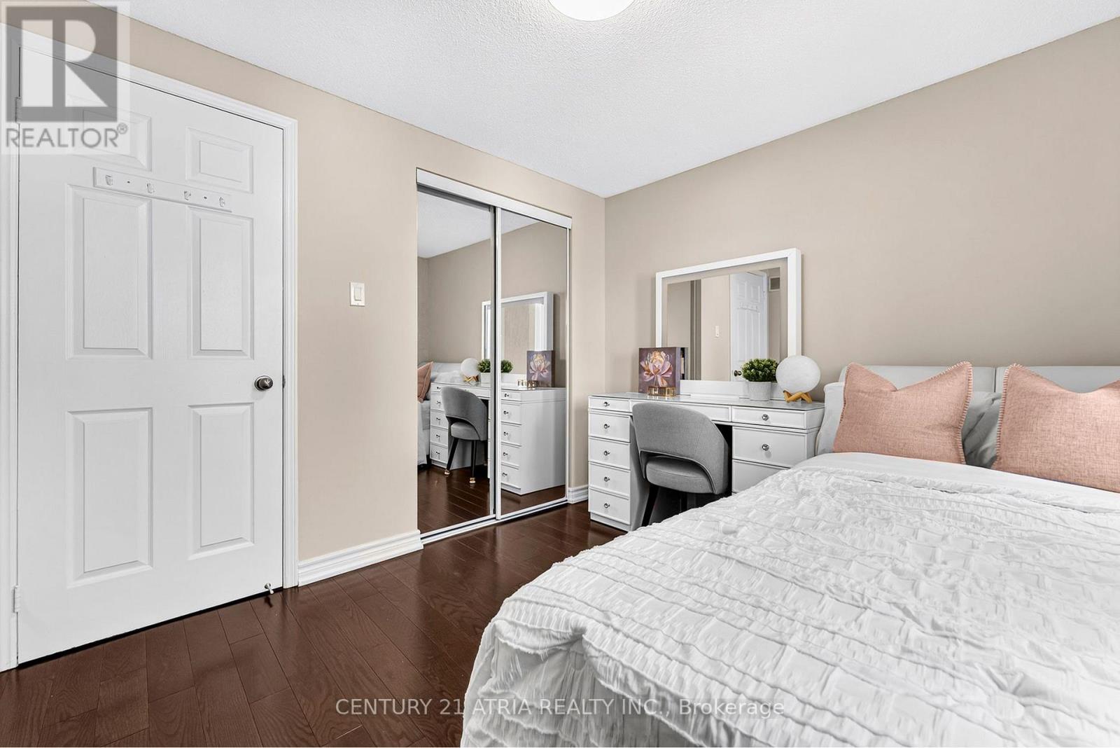 22 KETCHUM CRESCENT - 13