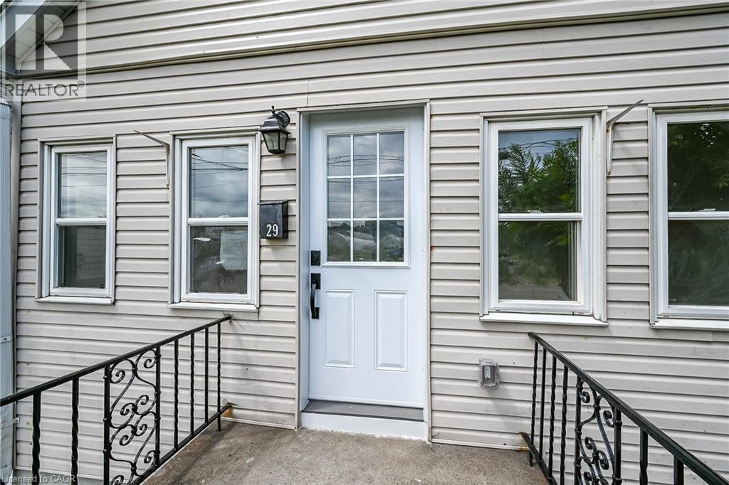 29 MCKINSTRY Street - 3