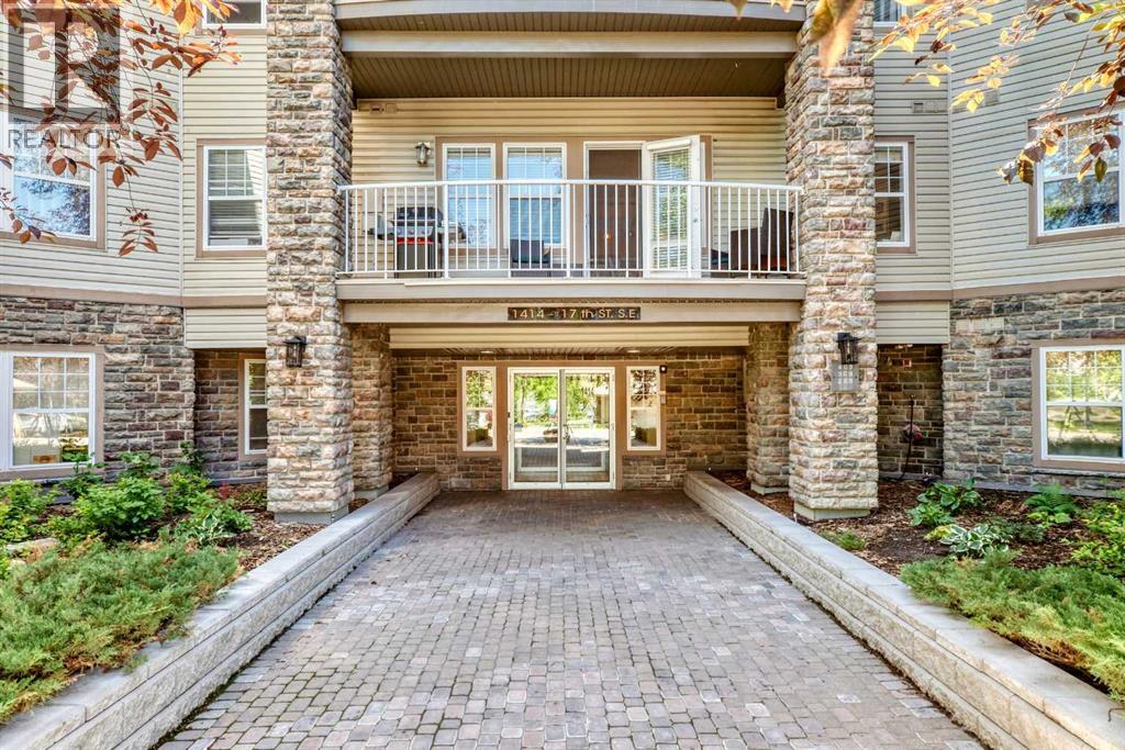Property for sale at 303, 1414 17 Street SE