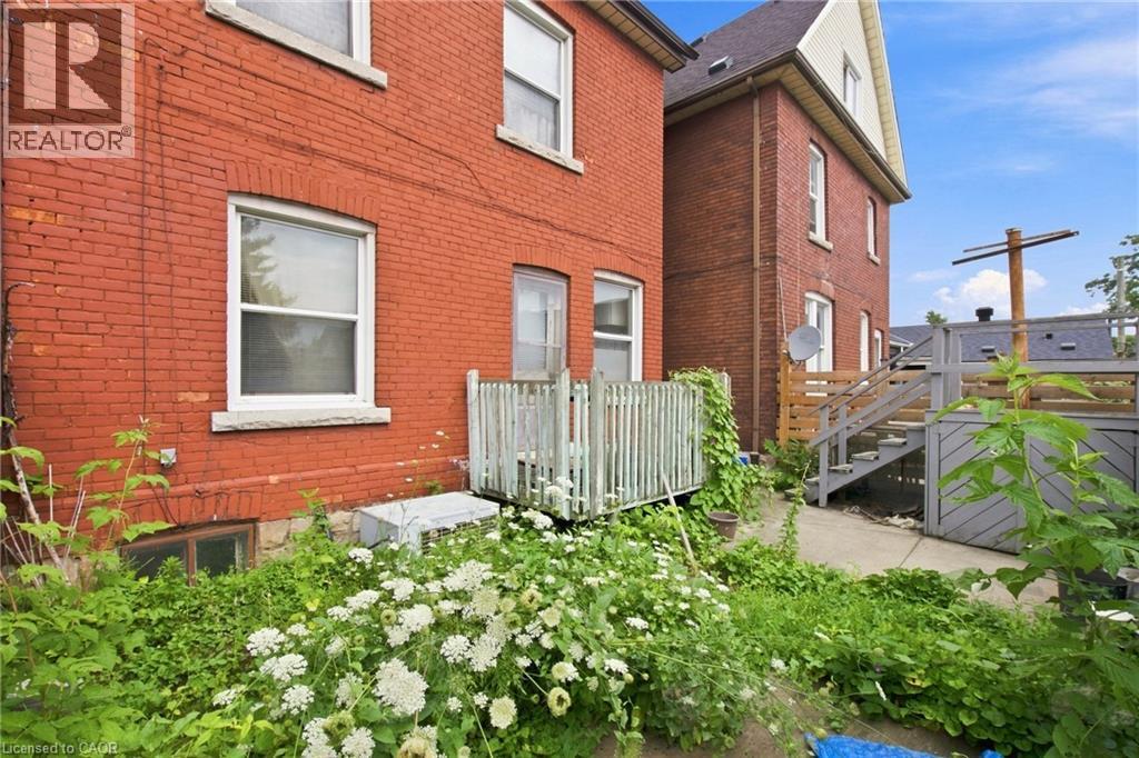 128 HESS Street N - Image 34