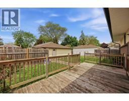 5 Aberdeen Avenue, Sarnia, ON N7S2N5 Photo 27