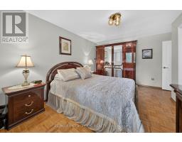 6370 Hillsdale Drive, Whitchurch Stouffville, ON L4A3B8 Photo 13