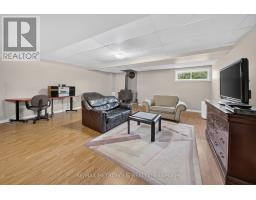 6370 Hillsdale Drive, Whitchurch Stouffville, ON L4A3B8 Photo 18