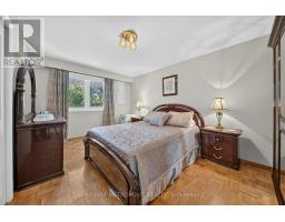 6370 Hillsdale Drive, Whitchurch Stouffville, ON L4A3B8 Photo 14