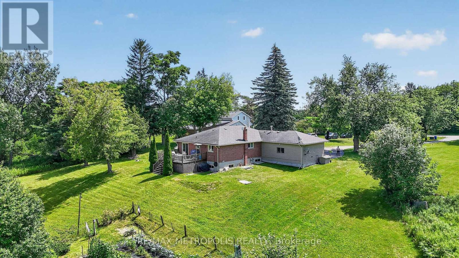 6370 HILLSDALE DRIVE - 26