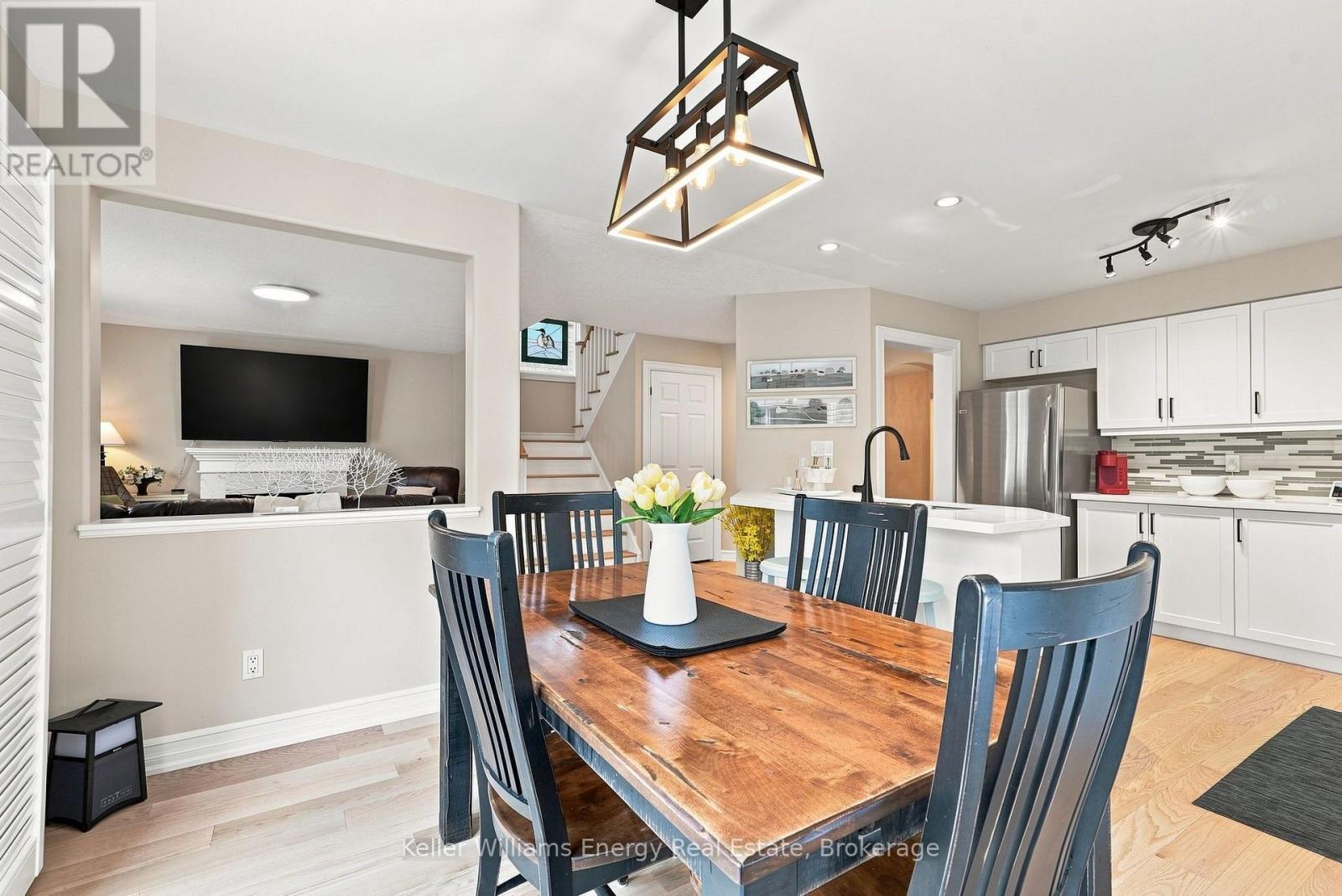 442 MEADOW STREET - Image 10