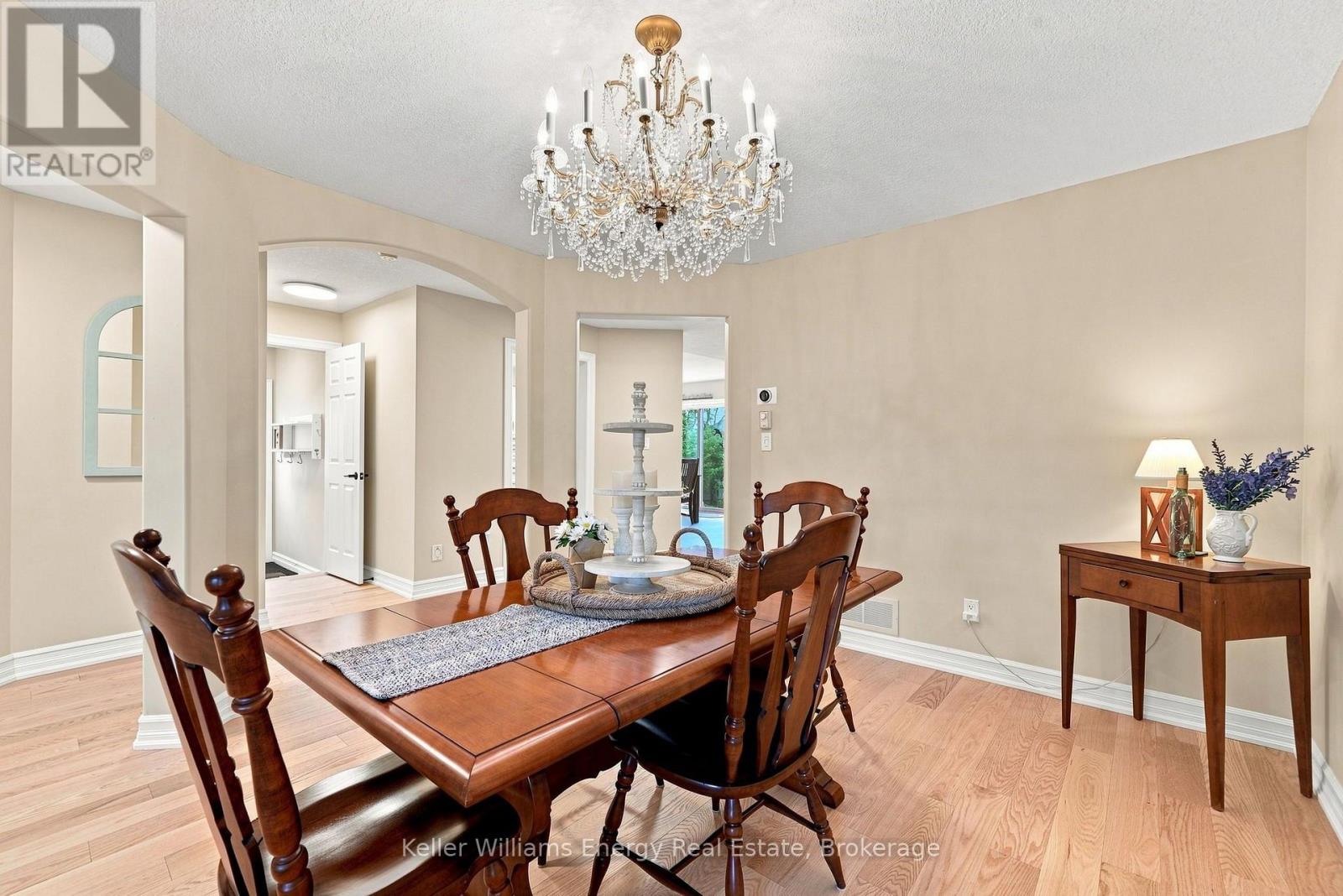 442 MEADOW STREET - Image 16